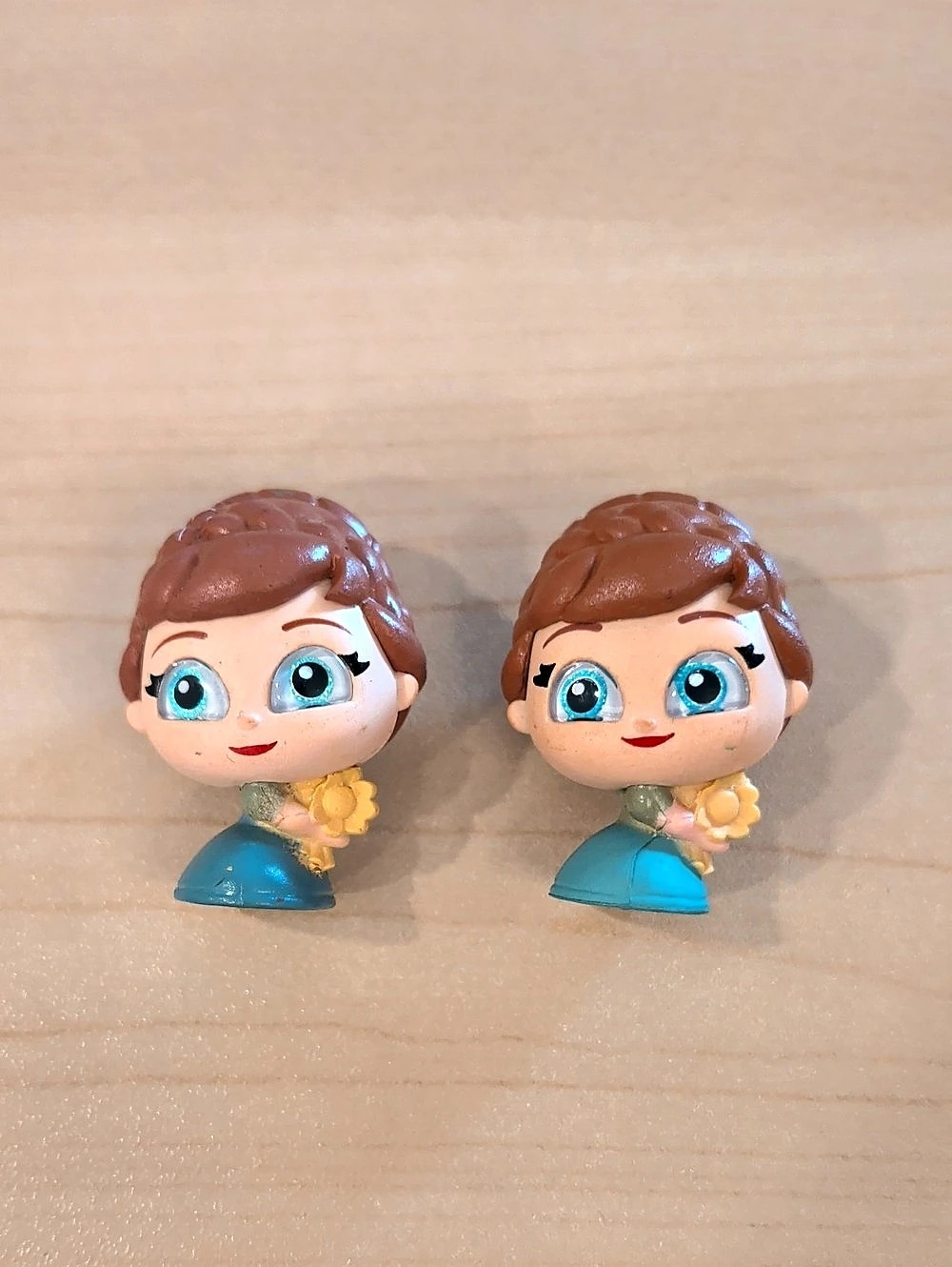 Disney Doorable Rare Anna Series 7